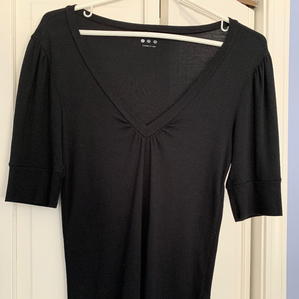 Three Dots T-Shirt (S)